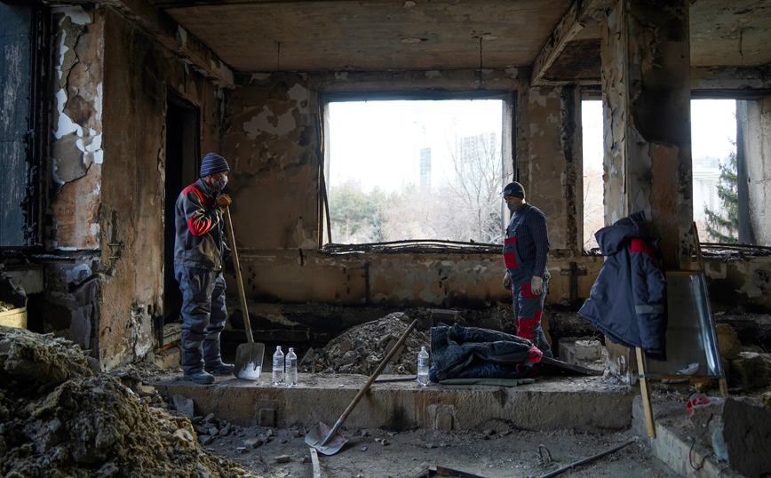 Καταστροφές στο δημαρχείο στο Αλμάτι του Καζακστάν Καταστροφές στο δημαρχείο στο Αλμάτι του Καζακστάν