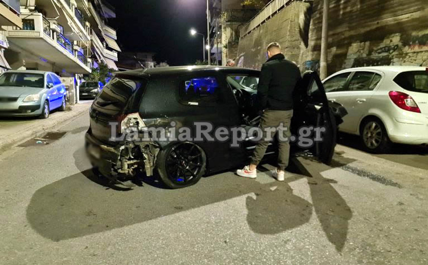 Σοβαρό τροχαίο τη νύχτα μέσα στην πόλη της Λαμίας Σοβαρό τροχαίο τη νύχτα μέσα στην πόλη της Λαμίας