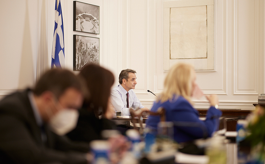 Συζήτηση με θέμα «Μετανάστευση και Κινητικότητα» Συζήτηση με θέμα «Μετανάστευση και Κινητικότητα»