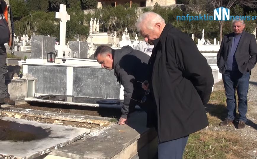 Ναύπακτος: Λείπει η σορός του στρατηγού Τζαβέλλα από τον τάφο του