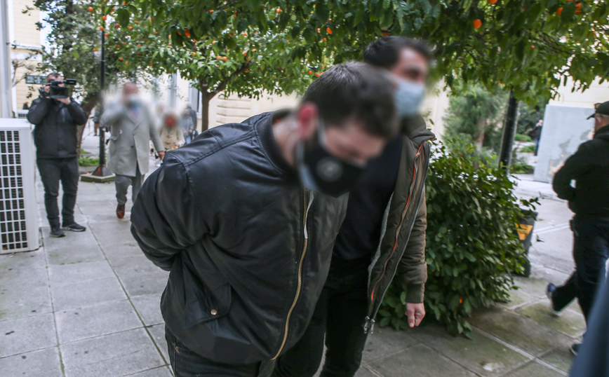 Περιστέρι: Αύριο θα απολογηθεί ο άνδρας που κατηγορείται ότι βίασε την 14χρονη ετεροθαλή αδερφή της συντρόφου του