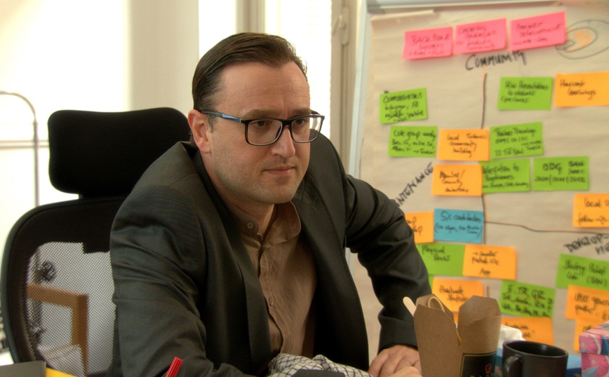 Σ’ αγαπάω μεν… αλλά Σ’ αγαπάω μεν… αλλά