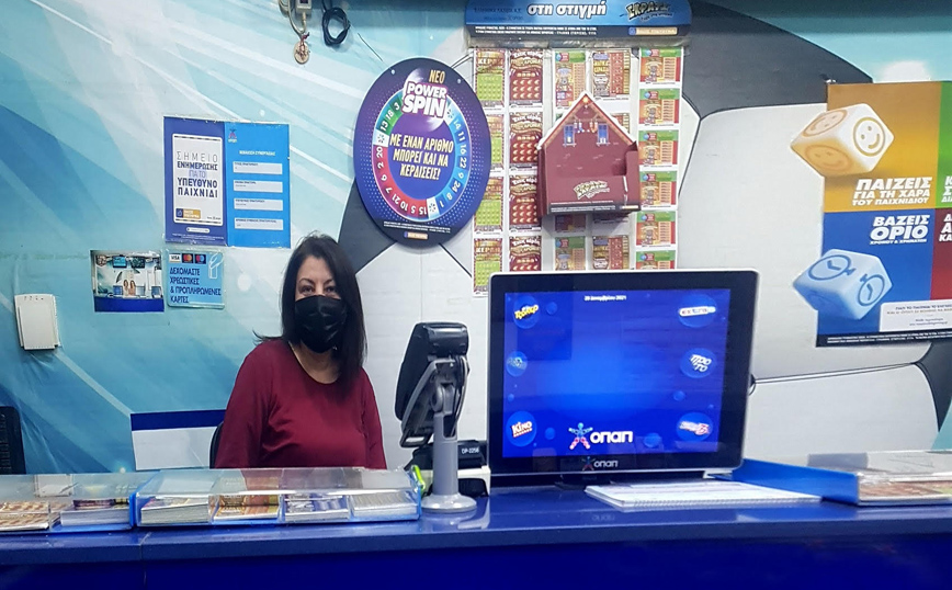 Εφτάτυχος παίκτης του ΣΚΡΑΤΣ στον Πειραιά κέρδισε 500.000 ευρώ – Τι λέει η ιδιοκτήτρια του τυχερού πρακτορείου ΟΠΑΠ Εφτάτυχος παίκτης του ΣΚΡΑΤΣ στον Πειραιά κέρδισε 500.000 ευρώ – Τι λέει η ιδιοκτήτρια του τυχερού πρακτορείου ΟΠΑΠ