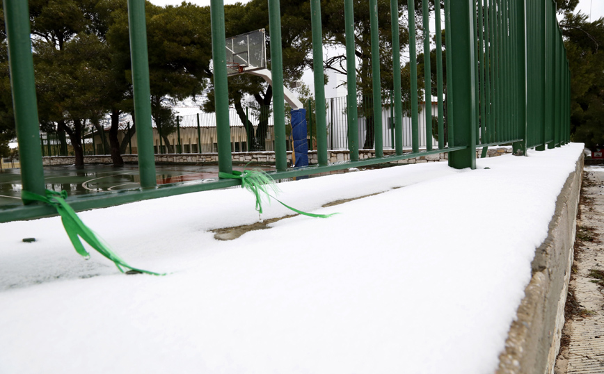 Κλειστά τα σχολεία λόγω των καιρικών συνθηκών Κλειστά τα σχολεία λόγω των καιρικών συνθηκών