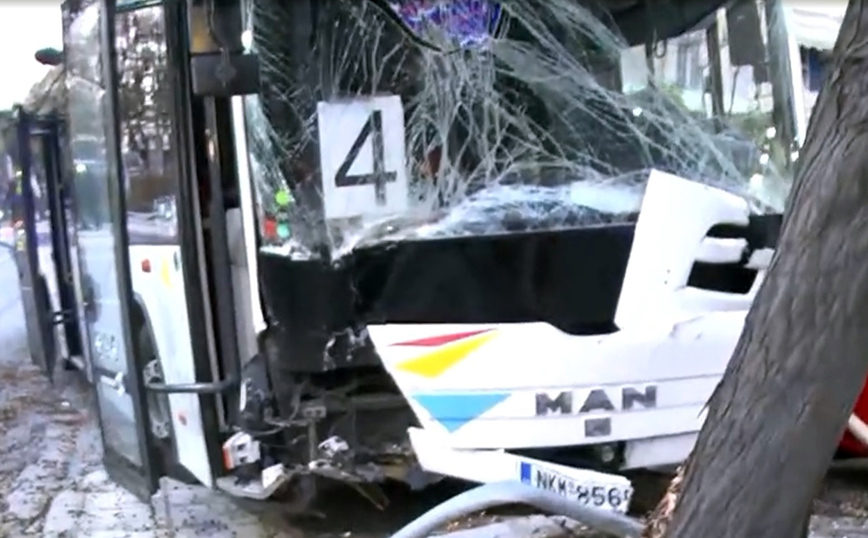 Θεσσαλονίκη: Λεωφορείο συγκρούστηκε με ταξί στην Καλαμαριά &#8211; Ένας τραυματίας