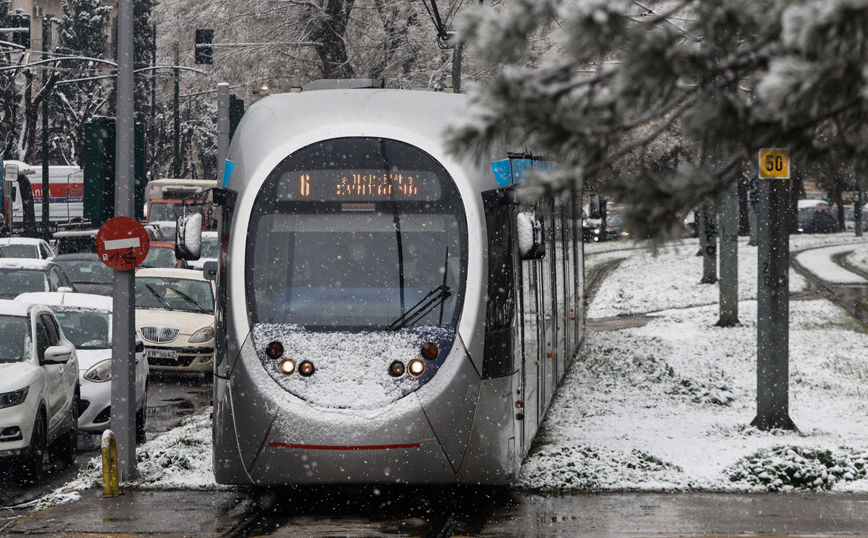 Κανονικά τα δρομολόγια σε τραμ και μετρό