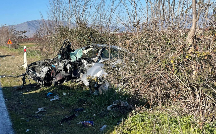 Σοβαρό τροχαίο στη Λάρισας - Τυρνάβου Σοβαρό τροχαίο στη Λάρισας - Τυρνάβου