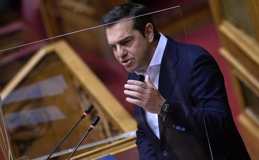 Ο Αλέξης Τσίπρας στο βήμα της Βουλής