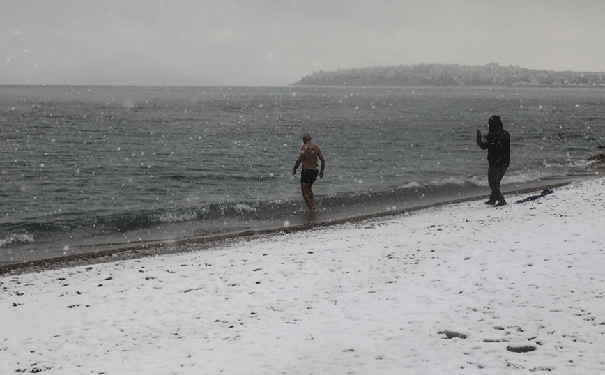 Χειμερινός κολυμβητής Φάληρο Χειμερινός κολυμβητής Φάληρο
