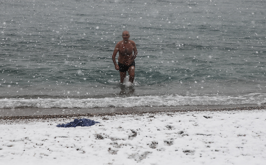 Χειμερινός κολυμβητής Φάληρο Χειμερινός κολυμβητής Φάληρο