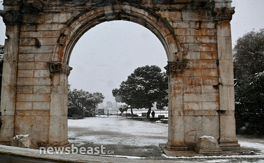 Χιόνια στην Αθήνα Χιόνια στην Αθήνα