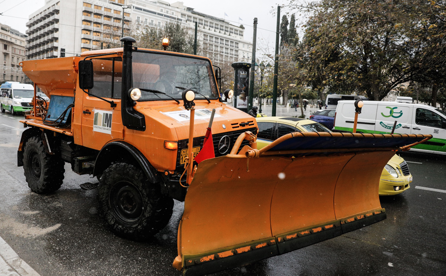 Χιόνια στην Αθήνα Χιόνια στην Αθήνα