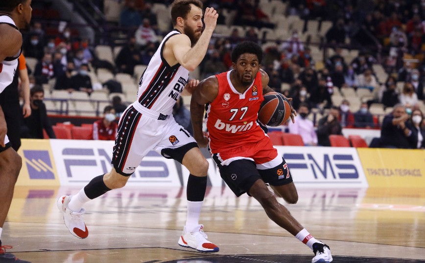 Φάση από τον αγώνα Ολυμπιακός - Αρμάνι Μιλάνο Φάση από τον αγώνα Ολυμπιακός - Αρμάνι Μιλάνο