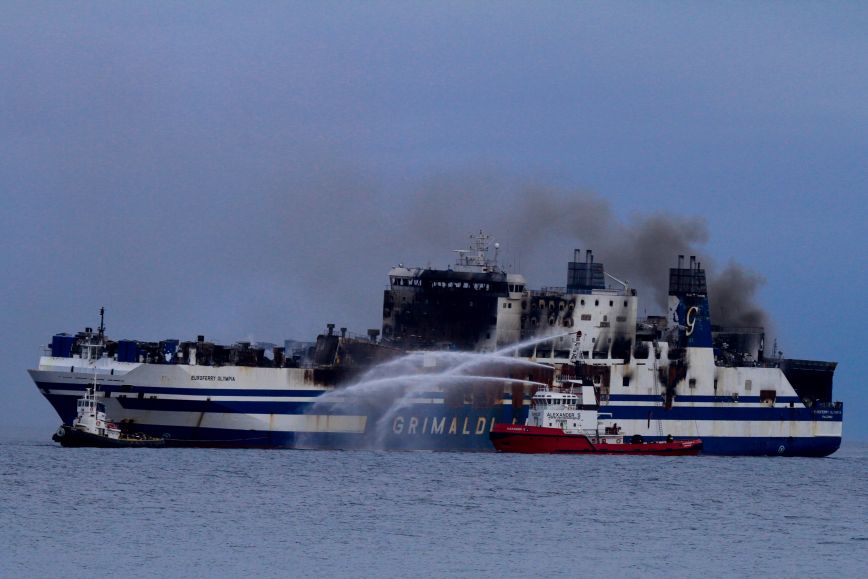 Euroferry Olympia: «Το πλοίο είχε επιθεωρηθεί στις 16/2 από τις ελληνικές λιμενικές αρχές» λέει ο όμιλος Grimaldi