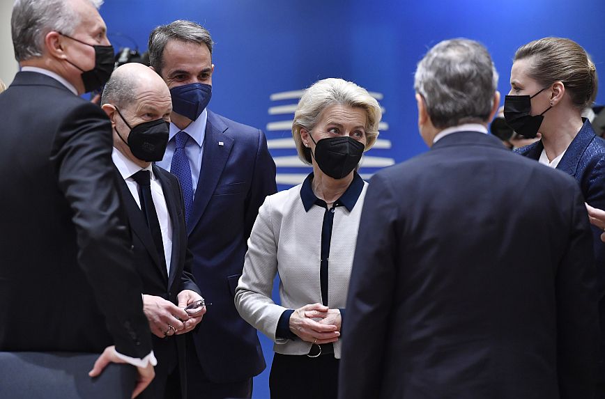 Σε ιστορική καμπή η Ευρώπη: ΕΕ και ΝΑΤΟ στο πλευρό της Ουκρανίας &#8211; Σε κοινή γραμμή η Ελλάδα