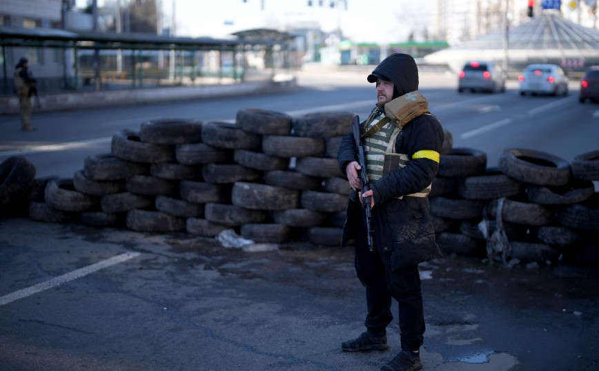 Πόλεμος στην Ουκρανία: Η Μόσχα ανακοίνωσε πως «διευρύνει την επίθεση» παρά τη διεθνή κατακραυγή