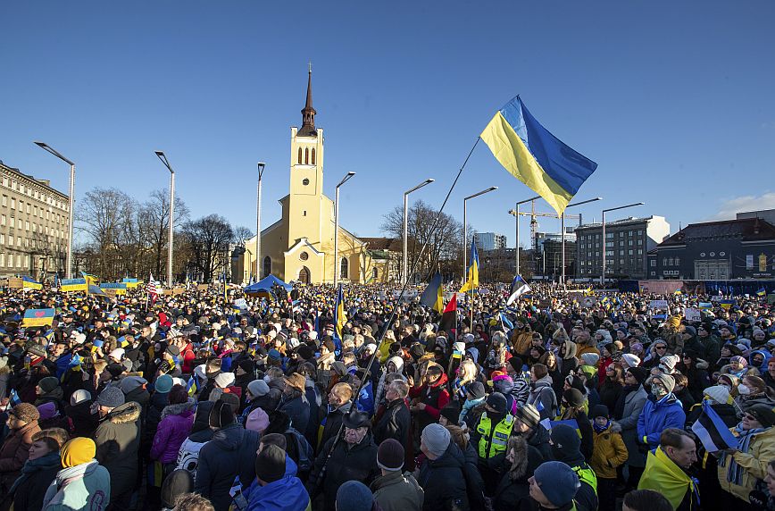Πόλεμος στην Ουκρανία: Διαδηλώσεις αλληλεγγύης προς τον ουκρανικό λαό &#8211; Δείτε εικόνες