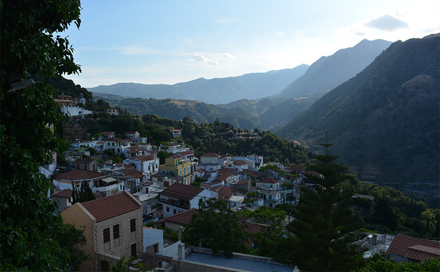 Το χωριό Αργυρούπολη στο Ρέθυμνο Το χωριό Αργυρούπολη στο Ρέθυμνο