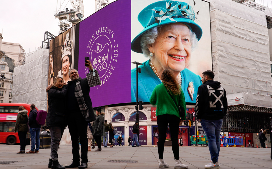 Βασίλισσα Ελισάβετ: Επιστρέφει στις δραστηριότητές της μετά την επέτειο των 70 χρόνων στον θρόνο