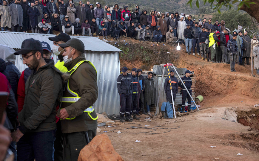 Δραματικές στιγμές για 5χρονο: Έχει παγιδευτεί σε βαθύ πηγάδι για πάνω από 36 ώρες