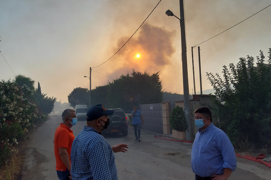 Σπύρος Βρεττός Σπύρος Βρεττός