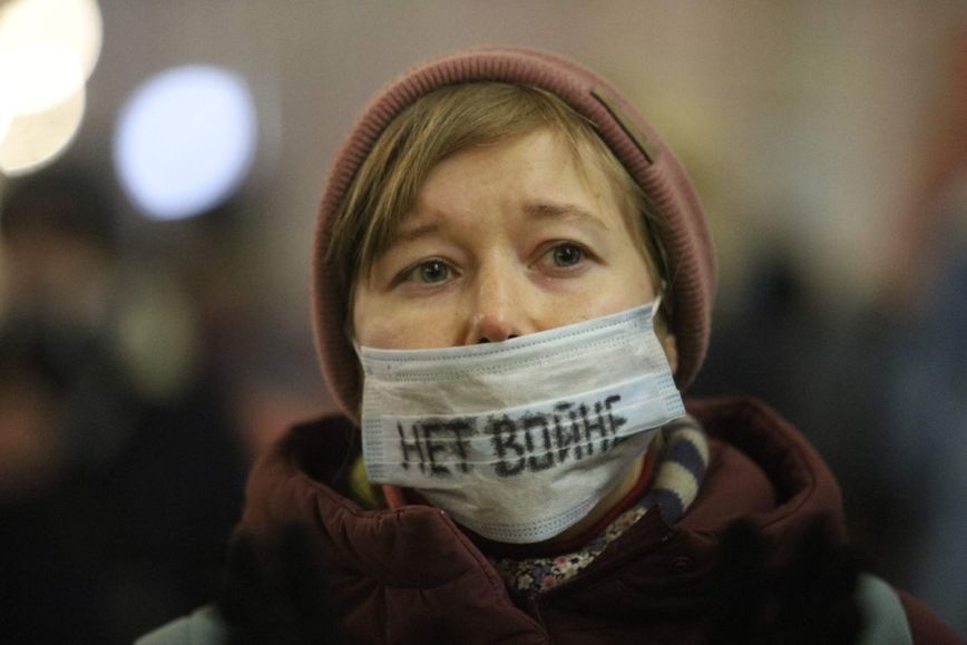 Το κίνημα «Het Bonhe» εκφράζει κι εντός Ρωσίας τη διαφωνία του με τον πόλεμο στην Ουκρανία