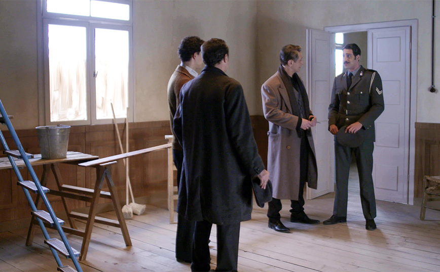 Άγριες Μέλισσες Άγριες Μέλισσες