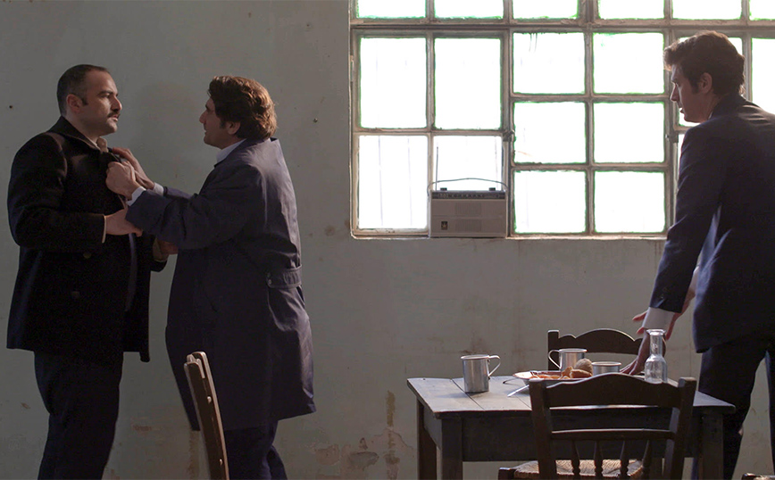 Άγριες Μέλισσες