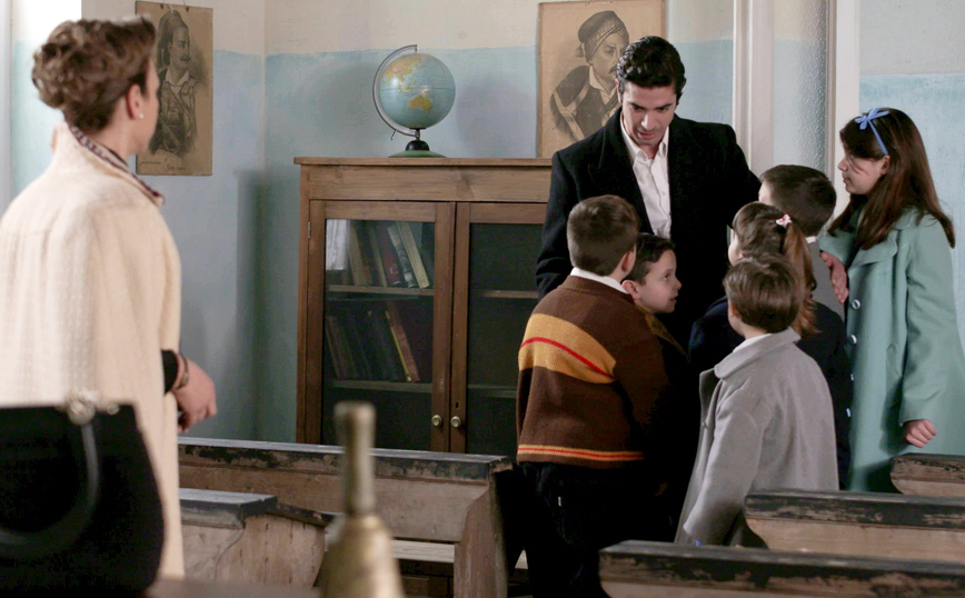 Άγριες Μέλισσες Άγριες Μέλισσες