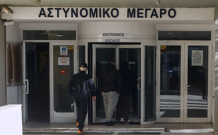 Δολοφονία Άλκη: Οι φίλοι του καλούνται να αναγνωρίσουν τους κατηγορούμενους