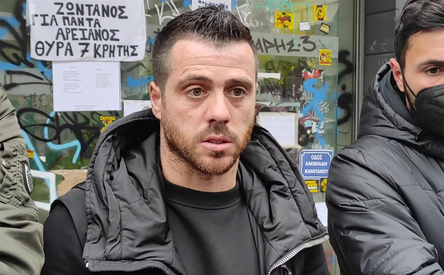 Δολοφονία 19χρονου Άλκη: Ο Βιεϊρίνια στο σημείο του εγκλήματος – «Χάθηκε άδικα», είπε ο αρχηγός του ΠΑΟΚ
