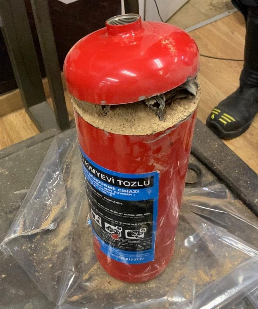 Ηρωίνη σε πυροσβεστήρα Ηρωίνη σε πυροσβεστήρα