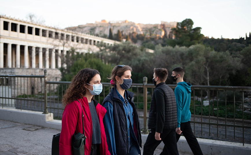 Χαλάρωση μέτρων: Τι αλλάζει από αύριο, Σάββατο, σε εστίαση, γήπεδα και τηλεργασία