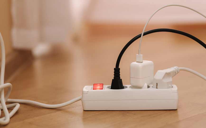 πολύμπριζο με καλώδια πολύμπριζο με καλώδια