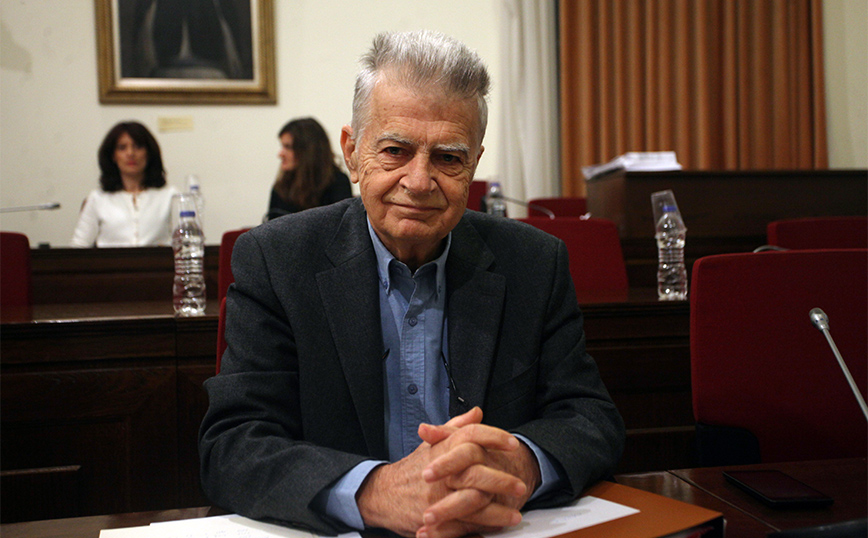 Έφυγε από τη ζωή ο Μίμης Δαρειώτης
