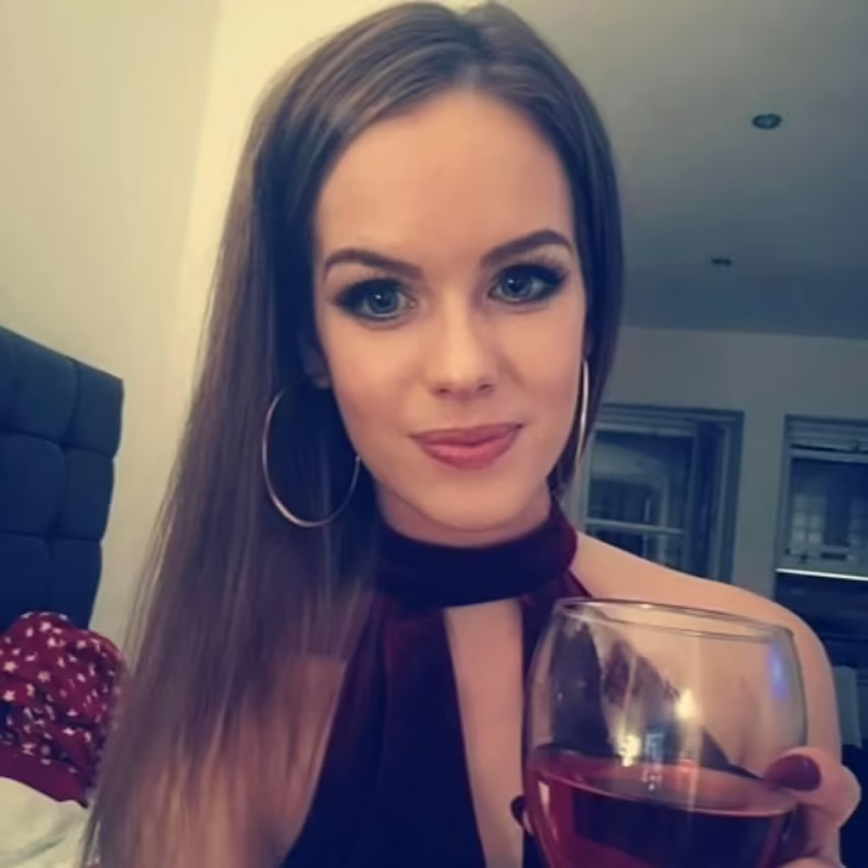 Γυμνάστρια που φέρεται να έκανε σεξ με μαθητή στη Σκωτία Γυμνάστρια που φέρεται να έκανε σεξ με μαθητή στη Σκωτία