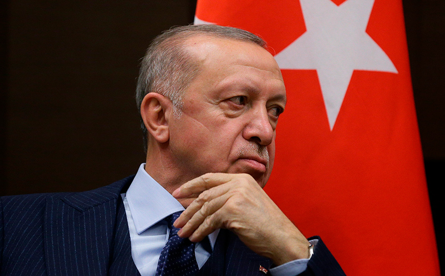 Νέο παραλήρημα Ερντογάν: Ο Μητσοτάκης ξέρει ότι θα έρθουν οι τρελοί Τούρκοι αν επιχειρήσει να κάνει λάθος