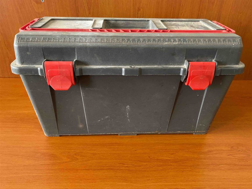 Η εργαλειοθήκη που έβαλαν το νεκρό αγόρι στην Κυψέλη Η εργαλειοθήκη που έβαλαν το νεκρό αγόρι στην Κυψέλη