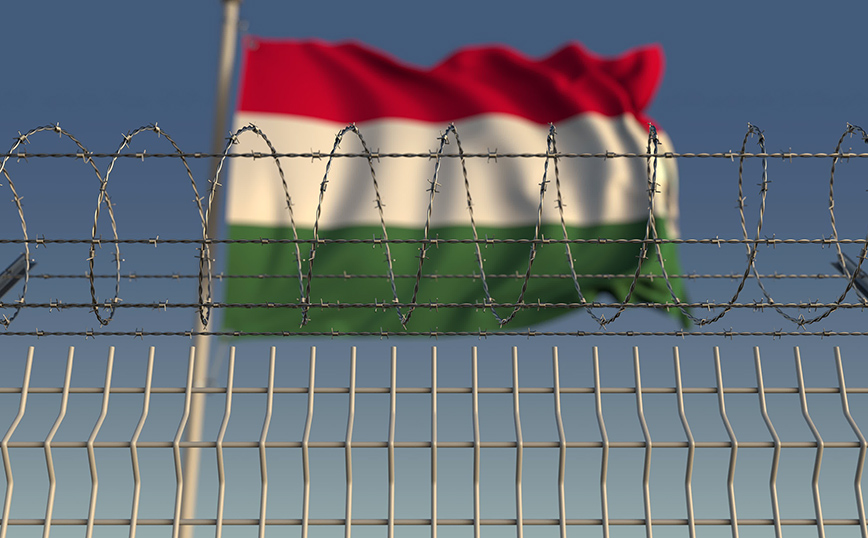 Η Ουγγαρία δεν θέλει να εμπλακεί στον πόλεμο Ουκρανίας – Ρωσίας και γι’ αυτό φρενάρει τη μεταφορά όπλων από τα εδάφη της