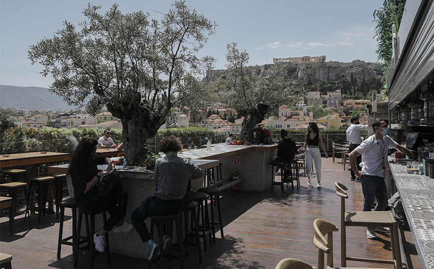 Χαλάρωση μέτρων-Βασιλακόπουλος: Η απελευθέρωση μάς βοηθάει ψυχολογικά