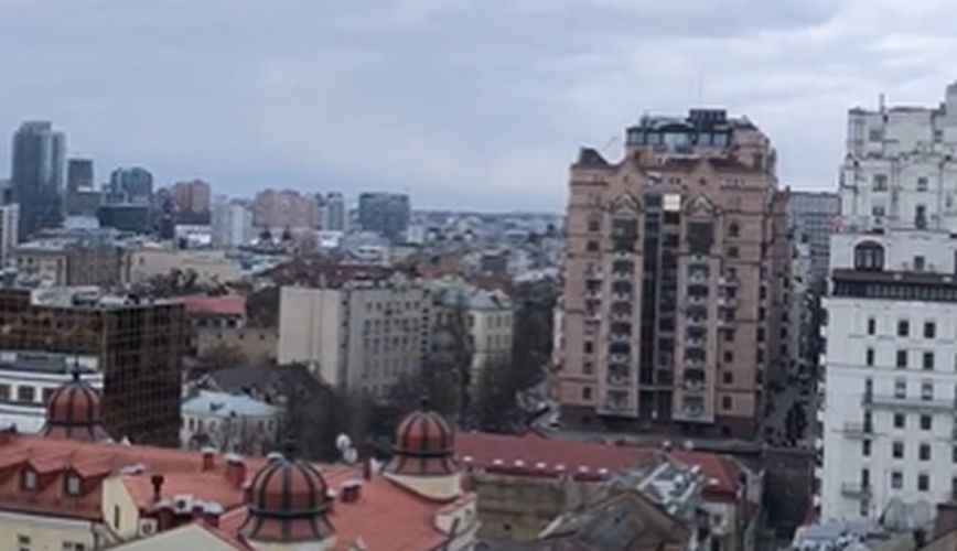 Πόλεμος στην Ουκρανία: Εκρήξεις το πρωί στο Κίεβο – Ήχησαν και πάλι οι σειρήνες