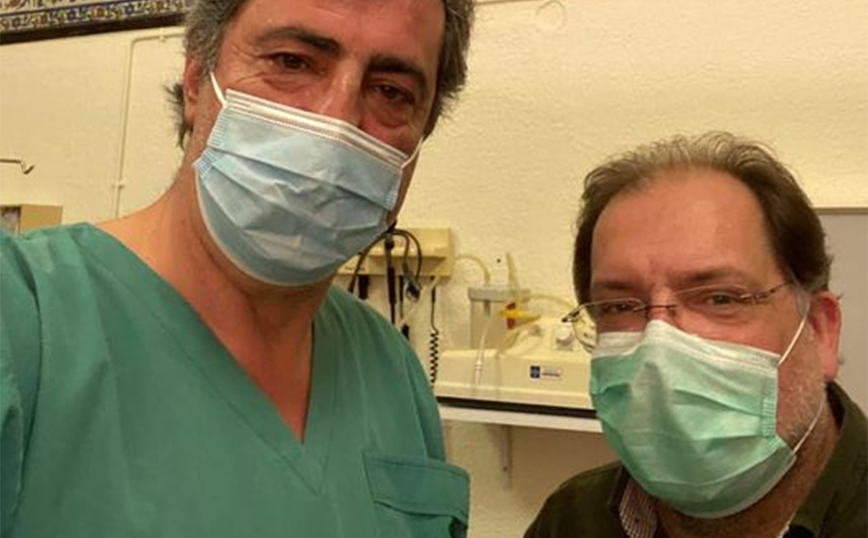 Παύλος Πολάκης: Χειρούργησε στο ιατρείο της Βουλής – Το αίτημα στον Τασούλα