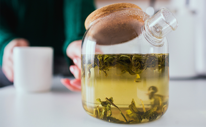 Πράσινο τσάι σε κανάτα Πράσινο τσάι σε κανάτα