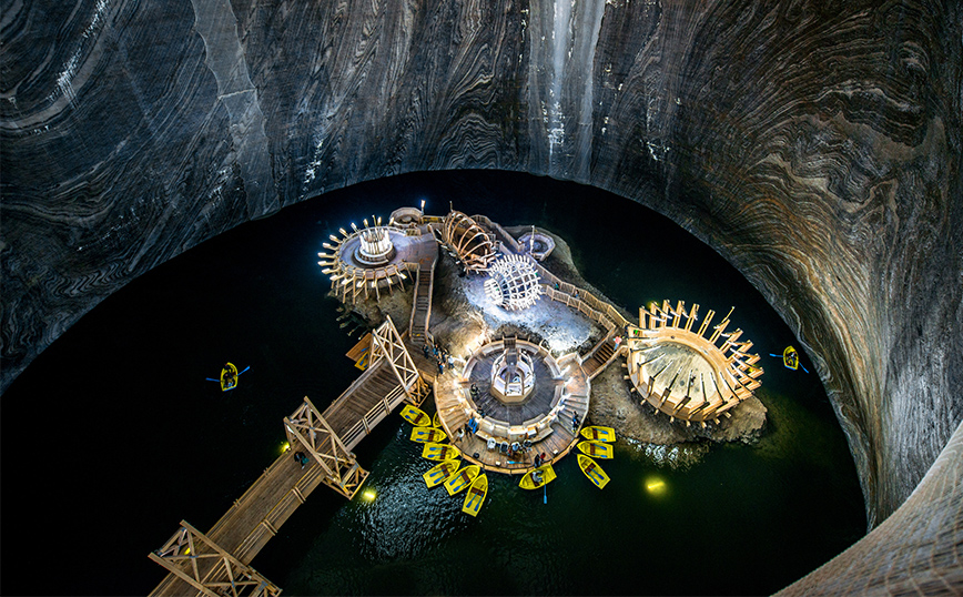 Υπόγειο θεματικό πάρκο στη Ρουμανία