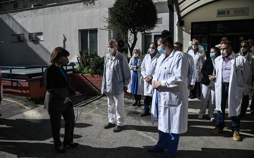 Κατερίνα Σακελλαροπούλου Κατερίνα Σακελλαροπούλου