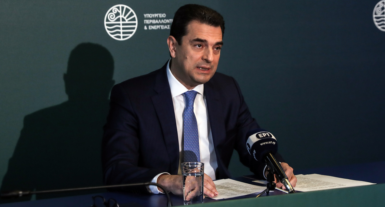 Επιδότηση 39 ευρώ στο ρεύμα για τα νοικοκυριά και 65 ευρώ για τις επιχειρήσεις – Στα 40 ευρώ για το φυσικό αέριο