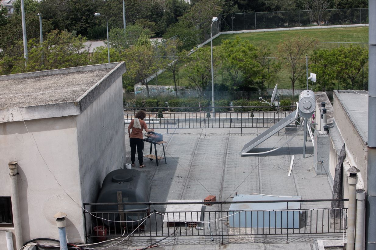 Πάσχα στην ταράτσα λόγω κορονοϊού