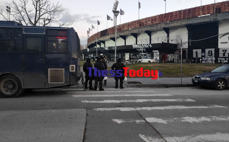 ΠΑΟΚ: Έφοδος της ΕΛΑΣ στον σύνδεσμο της Τούμπας