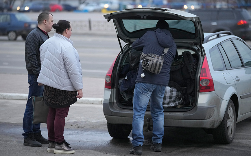 Ουκρανία: Σε συνεχή επικοινωνία με Έλληνες πολίτες η πρεσβεία στο Κίεβο και τα Προξενεία