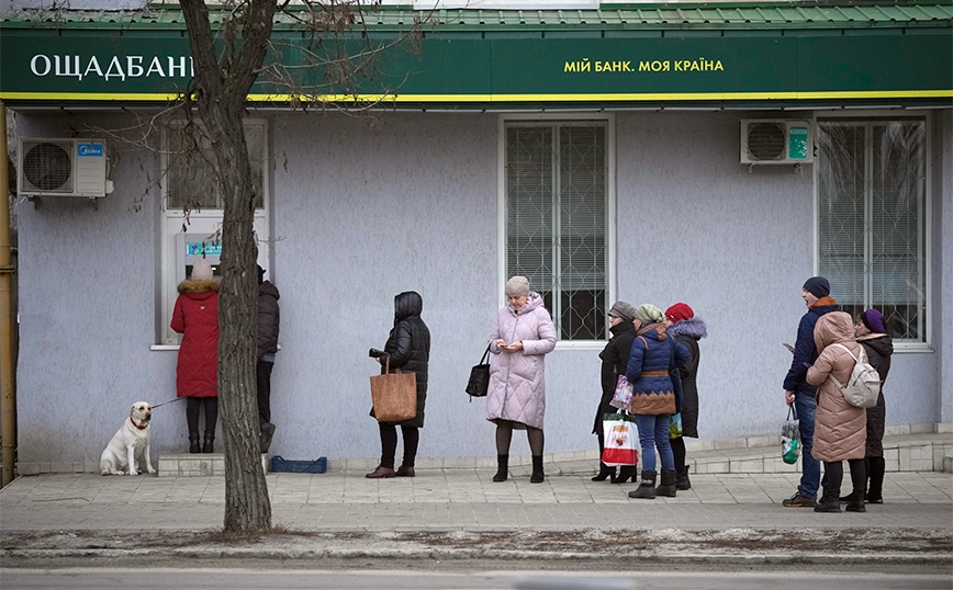 Ουκρανία: Κηρύχθηκε στρατιωτικός νόμος Ουκρανία: Κηρύχθηκε στρατιωτικός νόμος